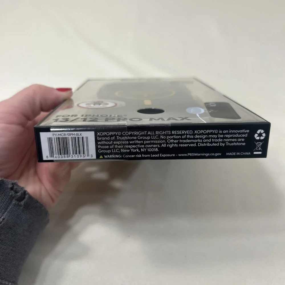 XO Poppy Midnight Black iPhone 13/12 Pro Max MagSafe Compatible NIB